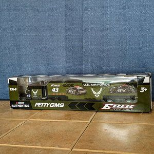 Erik Jones US Air Force 1:64 Hauler 2022 NASCAR Authentics Petty GMS Racing.
